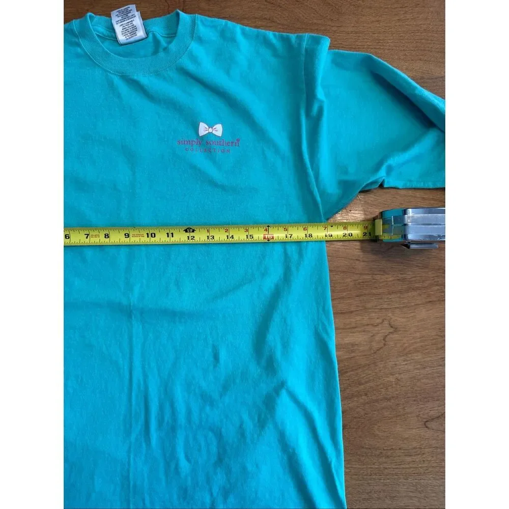 Simply Southern Women's Relaxed Fit Long Sleeve Graphic Tee Seafoam Green Medium